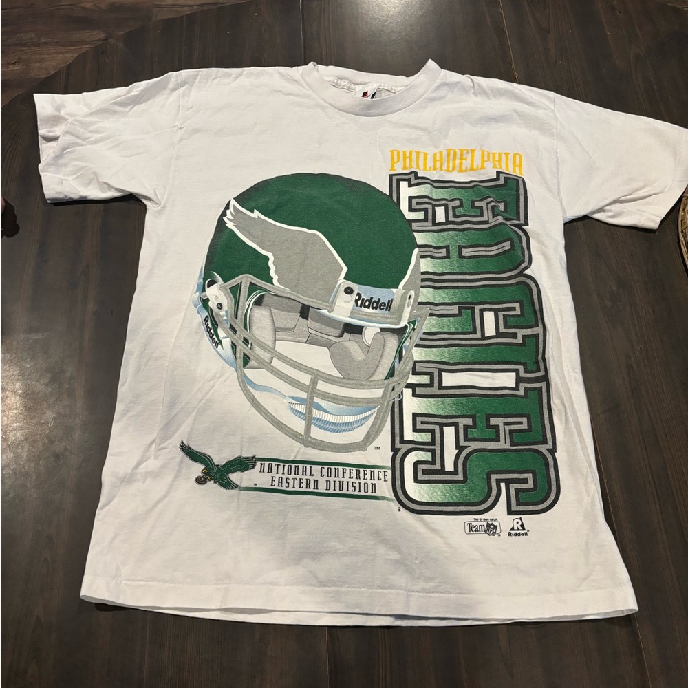 Vintage Eagles Men’s White Green T-Shirt Large